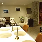 Artic Komfort Villa *